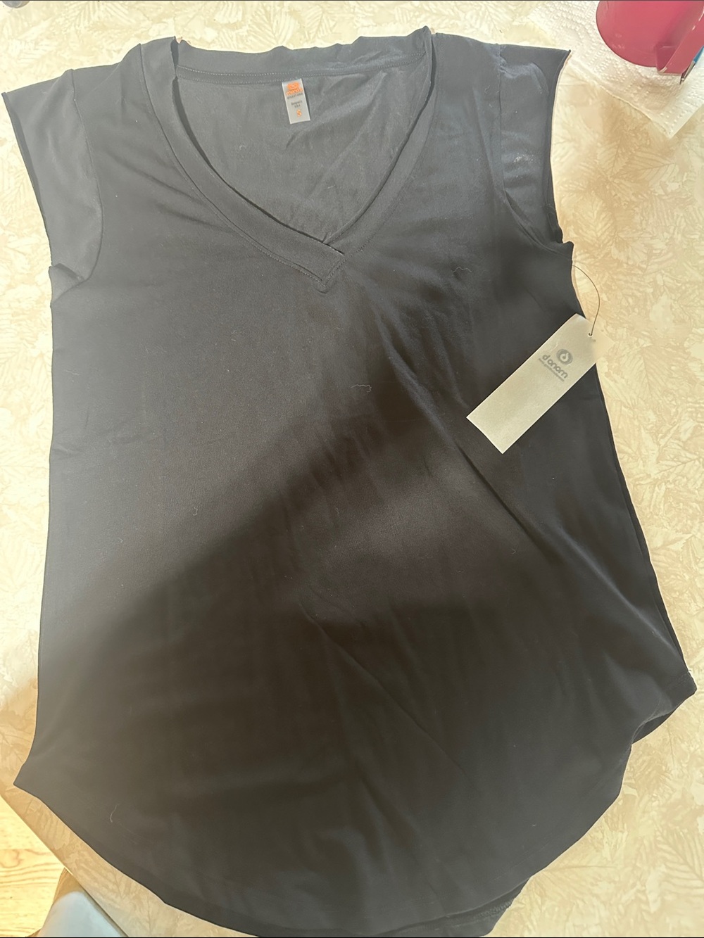 Mono B Black V-Neck Cap Sleeve Tank